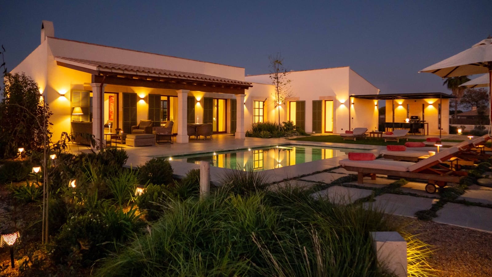 2 soveværelse Finca/Landehus til salg i Campos med swimmingpool garage - € 1.995.000 (Ref: 8675244)