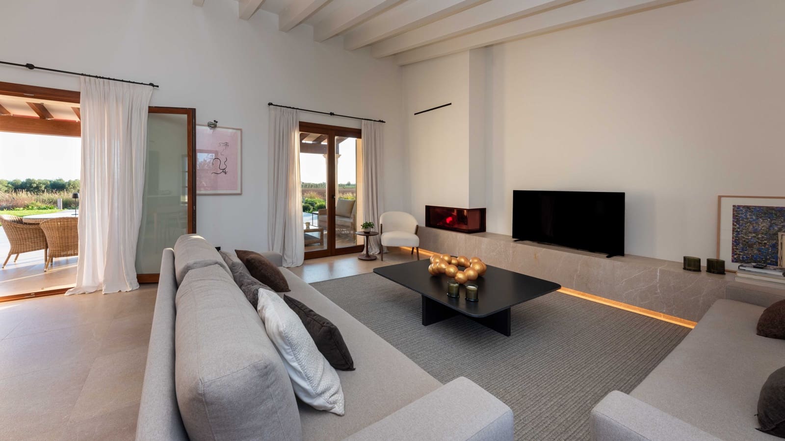 2 soveværelse Finca/Landehus til salg i Campos med swimmingpool garage - € 1.995.000 (Ref: 8675244)