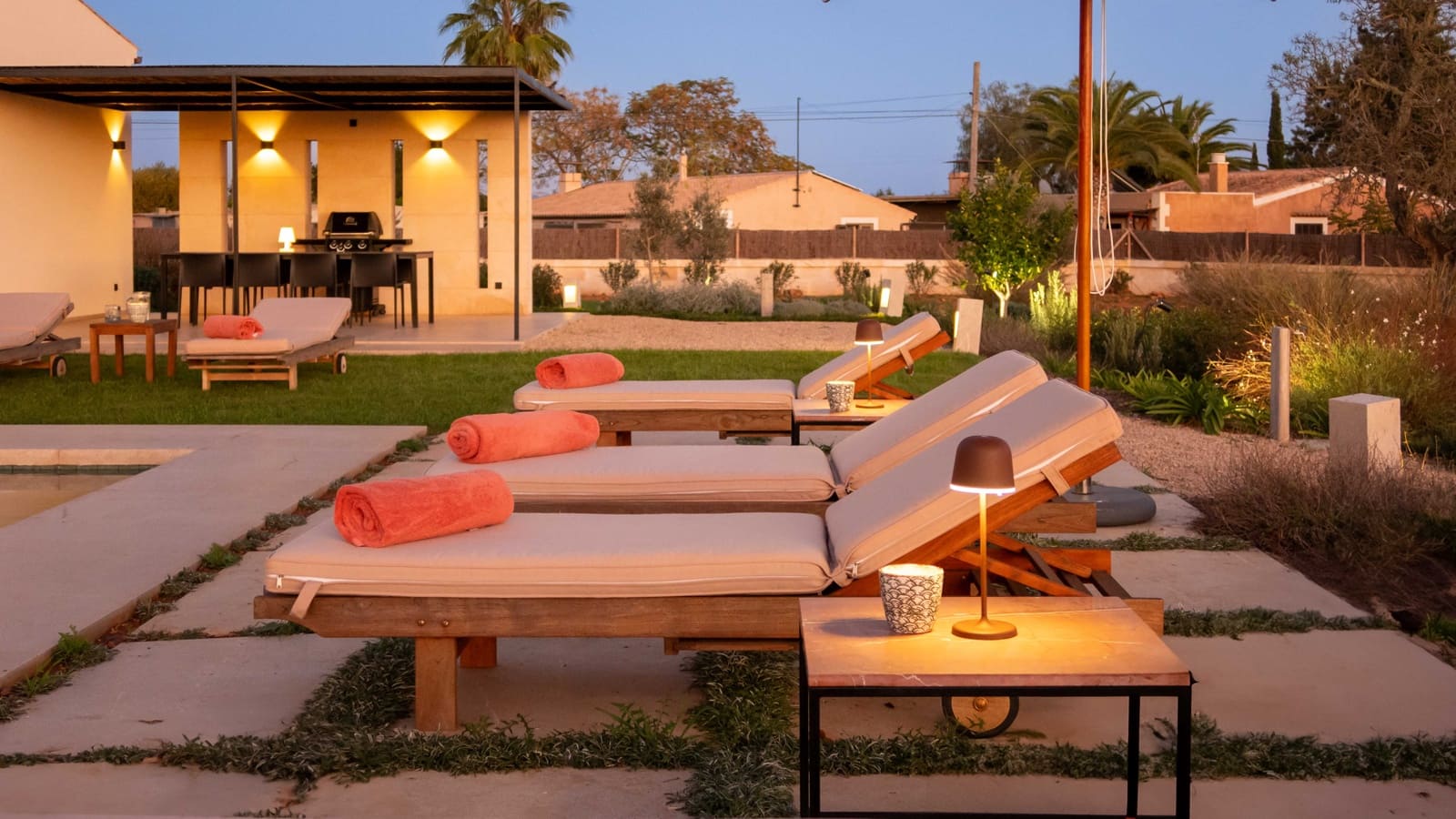 2 soveværelse Finca/Landehus til salg i Campos med swimmingpool garage - € 1.995.000 (Ref: 8675244)