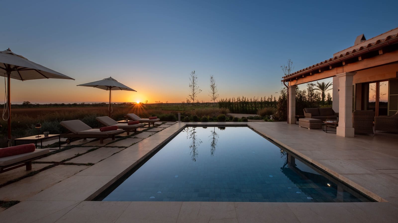 2 soveværelse Finca/Landehus til salg i Campos med swimmingpool garage - € 1.995.000 (Ref: 8675244)