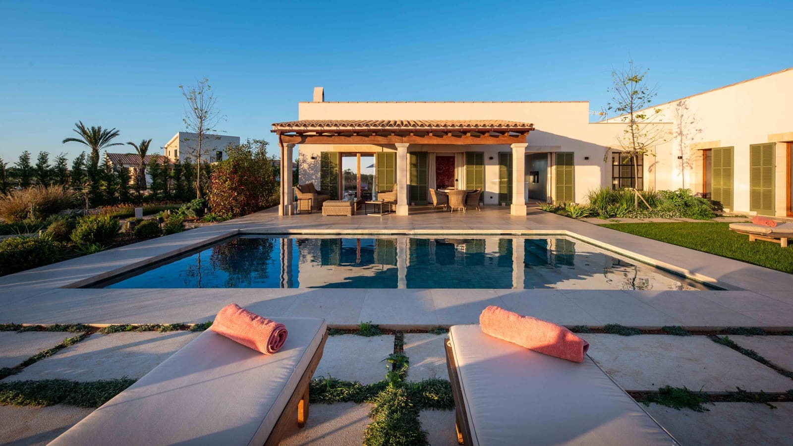 2 soveværelse Finca/Landehus til salg i Campos med swimmingpool garage - € 1.995.000 (Ref: 8675244)