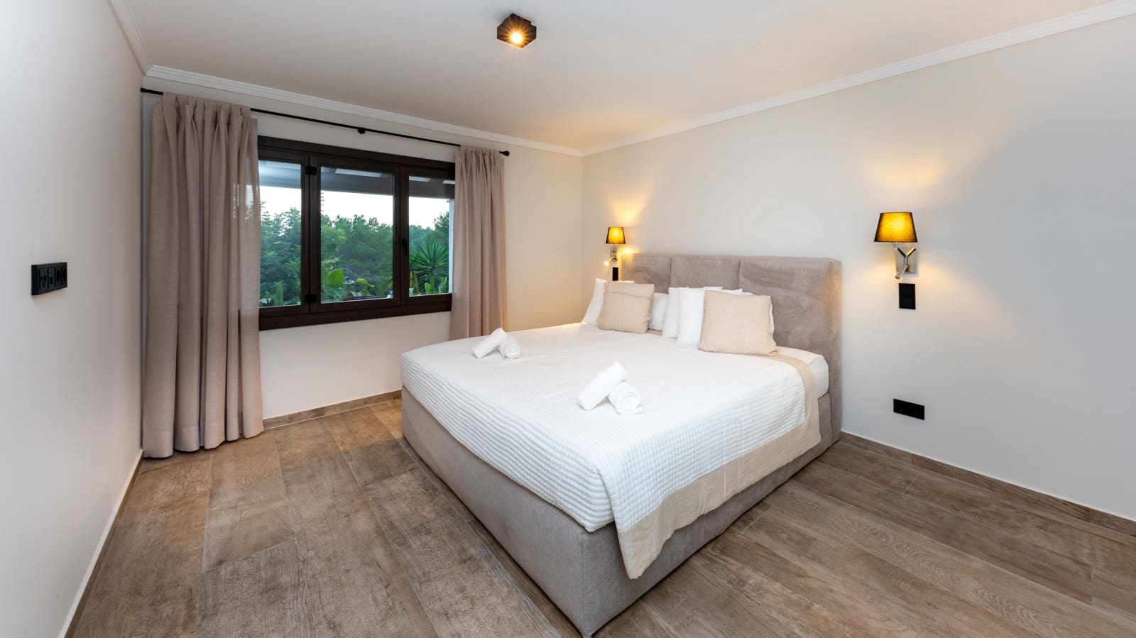 7 soveværelse Finca/Landehus til salg i Establiments med swimmingpool garage - € 4.500.000 (Ref: 8679137)