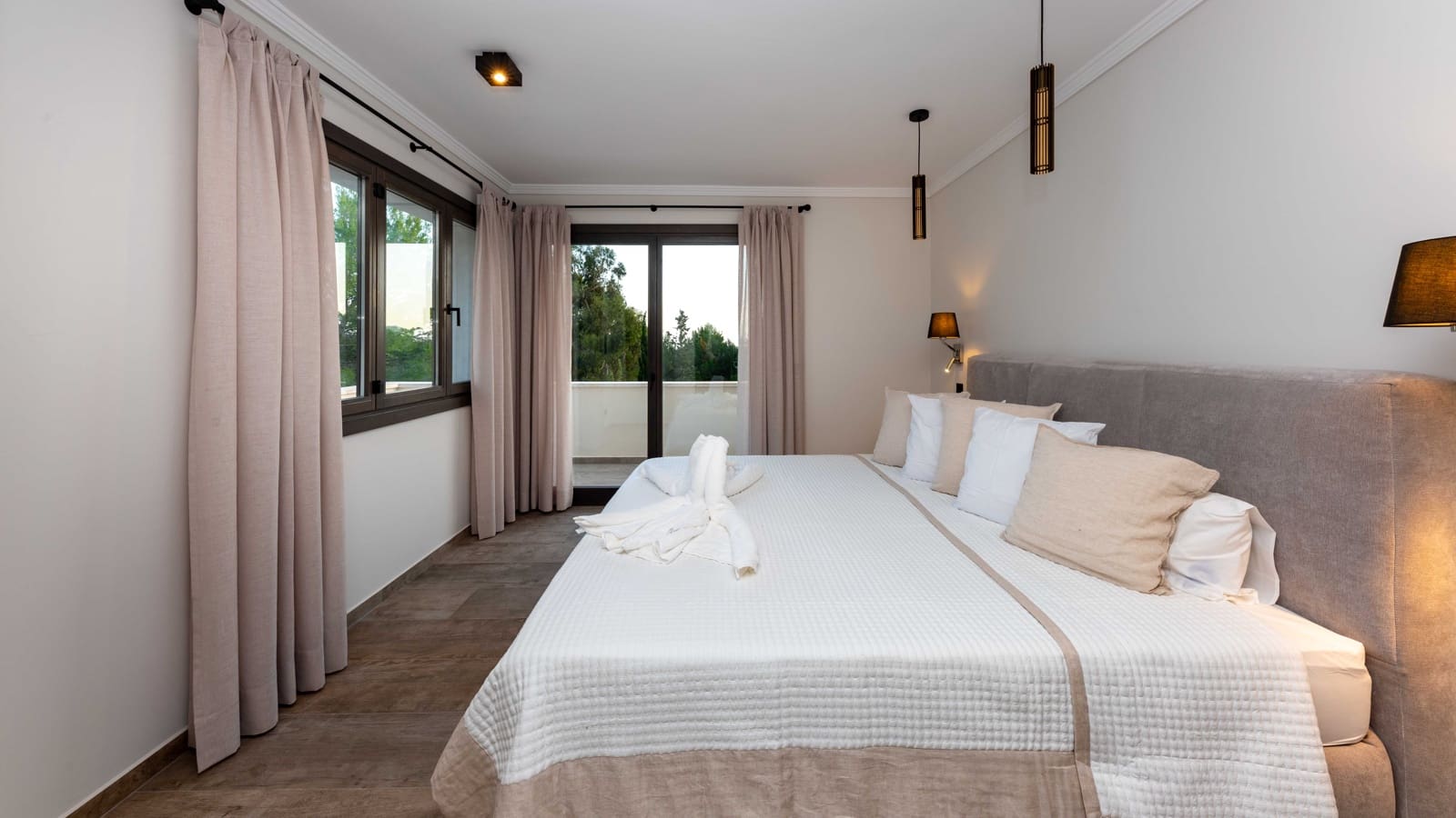 7 soveværelse Finca/Landehus til salg i Establiments med swimmingpool garage - € 4.500.000 (Ref: 8679137)