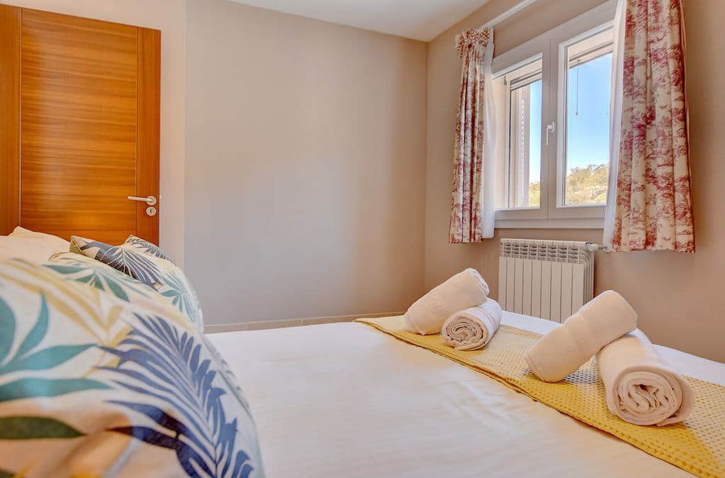 3 soveværelse Finca/Landehus til salg i Puntiro med swimmingpool garage - € 1.995.000 (Ref: 8681728)