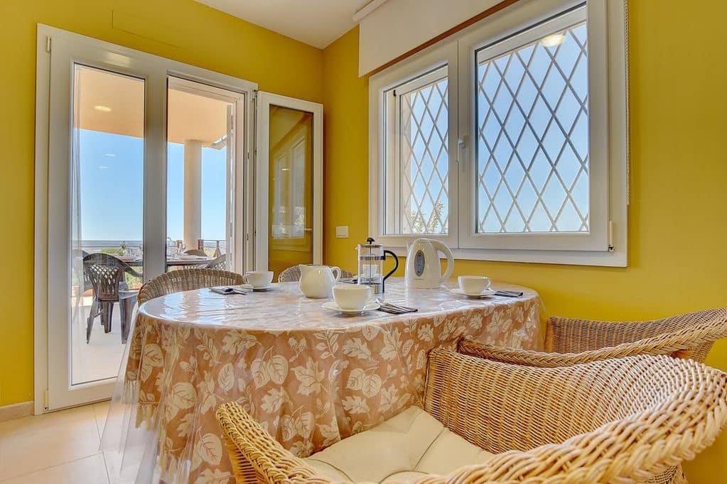 3 soveværelse Finca/Landehus til salg i Puntiro med swimmingpool garage - € 1.995.000 (Ref: 8681728)