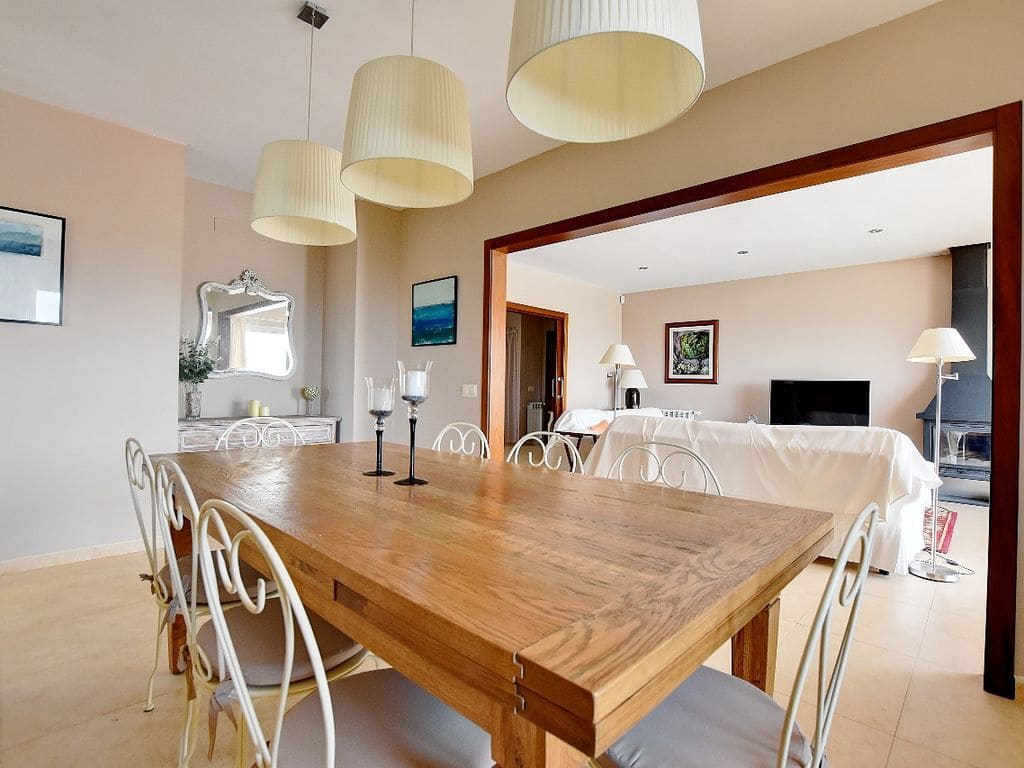 3 soveværelse Finca/Landehus til salg i Puntiro med swimmingpool garage - € 1.995.000 (Ref: 8681728)