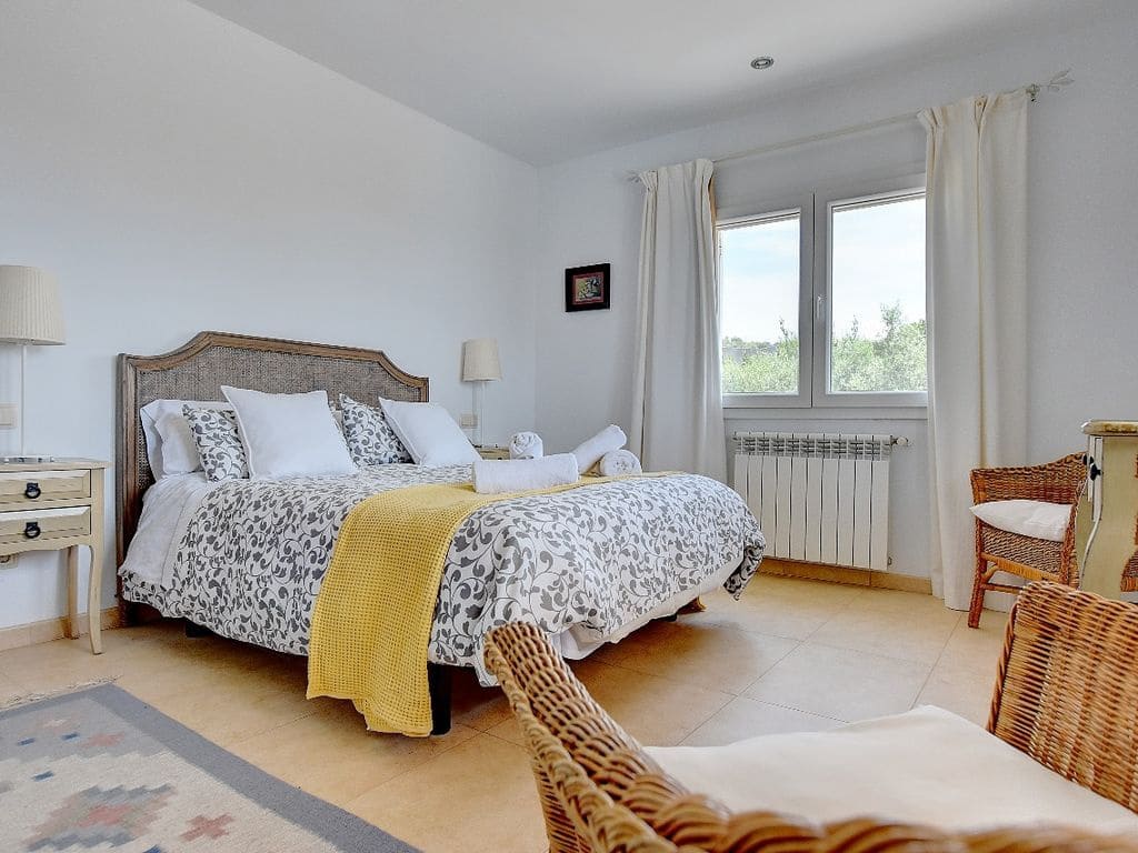 3 soveværelse Finca/Landehus til salg i Puntiro med swimmingpool garage - € 1.995.000 (Ref: 8681728)