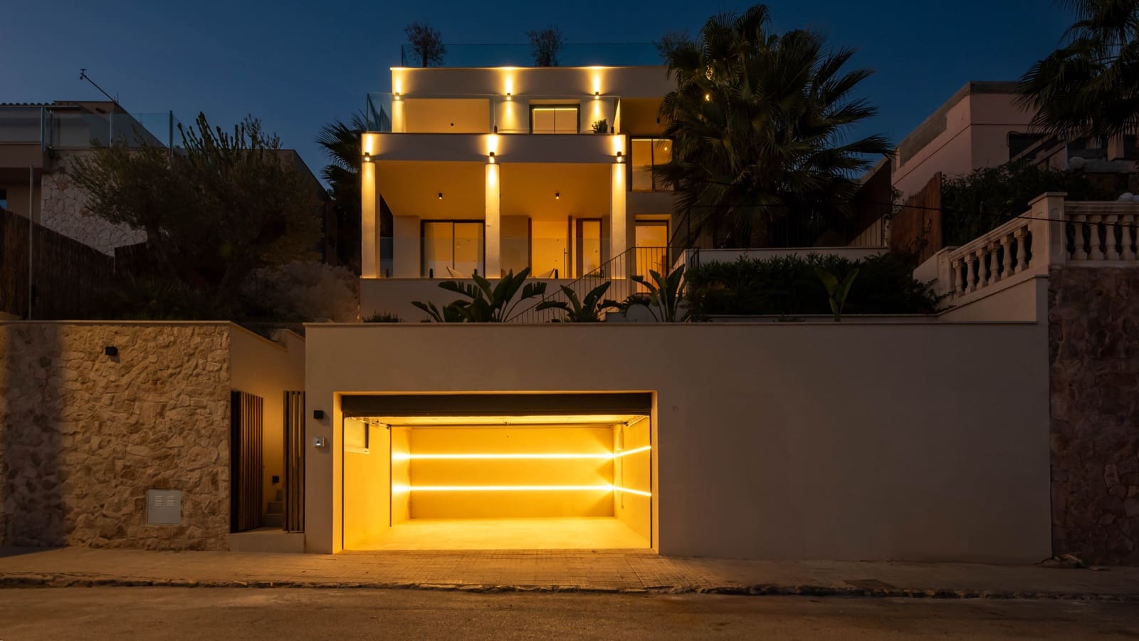 Chalet de 3 habitaciones en Santa Ponsa en venta con piscina garaje - 2.984.000 € (Ref: 8685606)