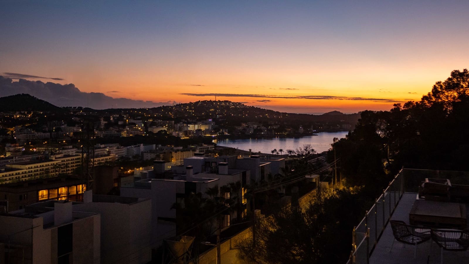 Chalet de 3 habitaciones en Santa Ponsa en venta con piscina garaje - 2.984.000 € (Ref: 8685606)