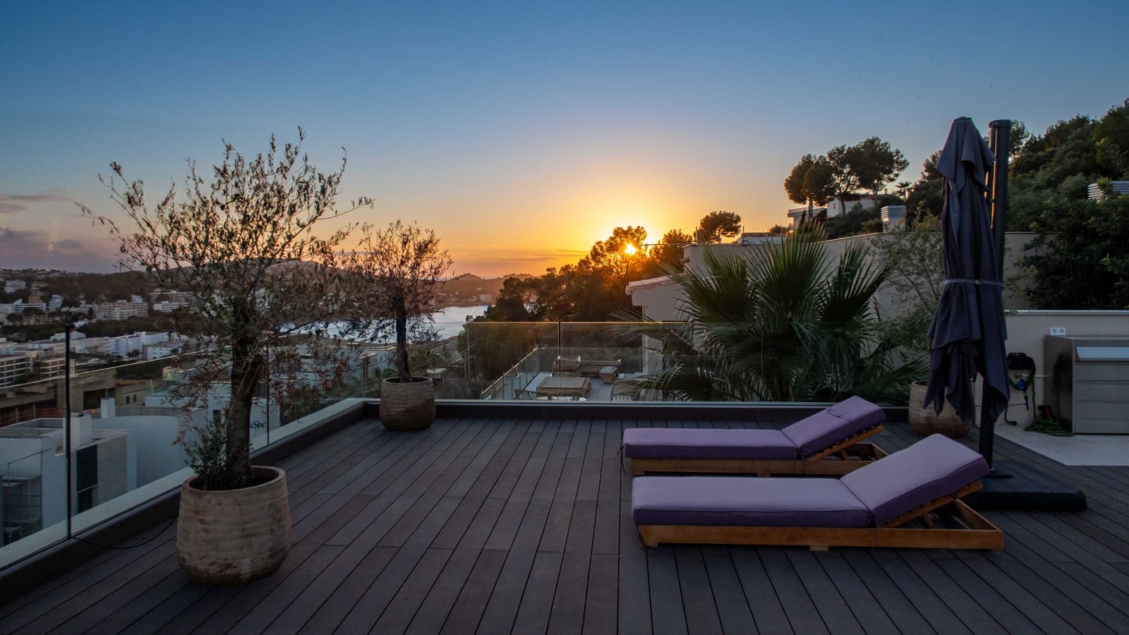 Chalet de 3 habitaciones en Santa Ponsa en venta con piscina garaje - 2.984.000 € (Ref: 8685606)