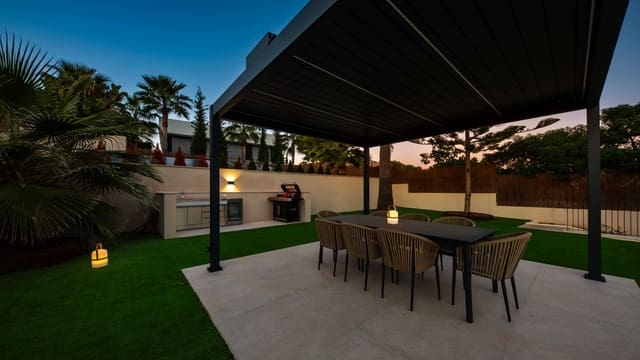 3 Zimmer Villa zu verkaufen in Santa Ponsa, Calvià mit Pool Garage - 2.984.000 € (Ref: 8685606)