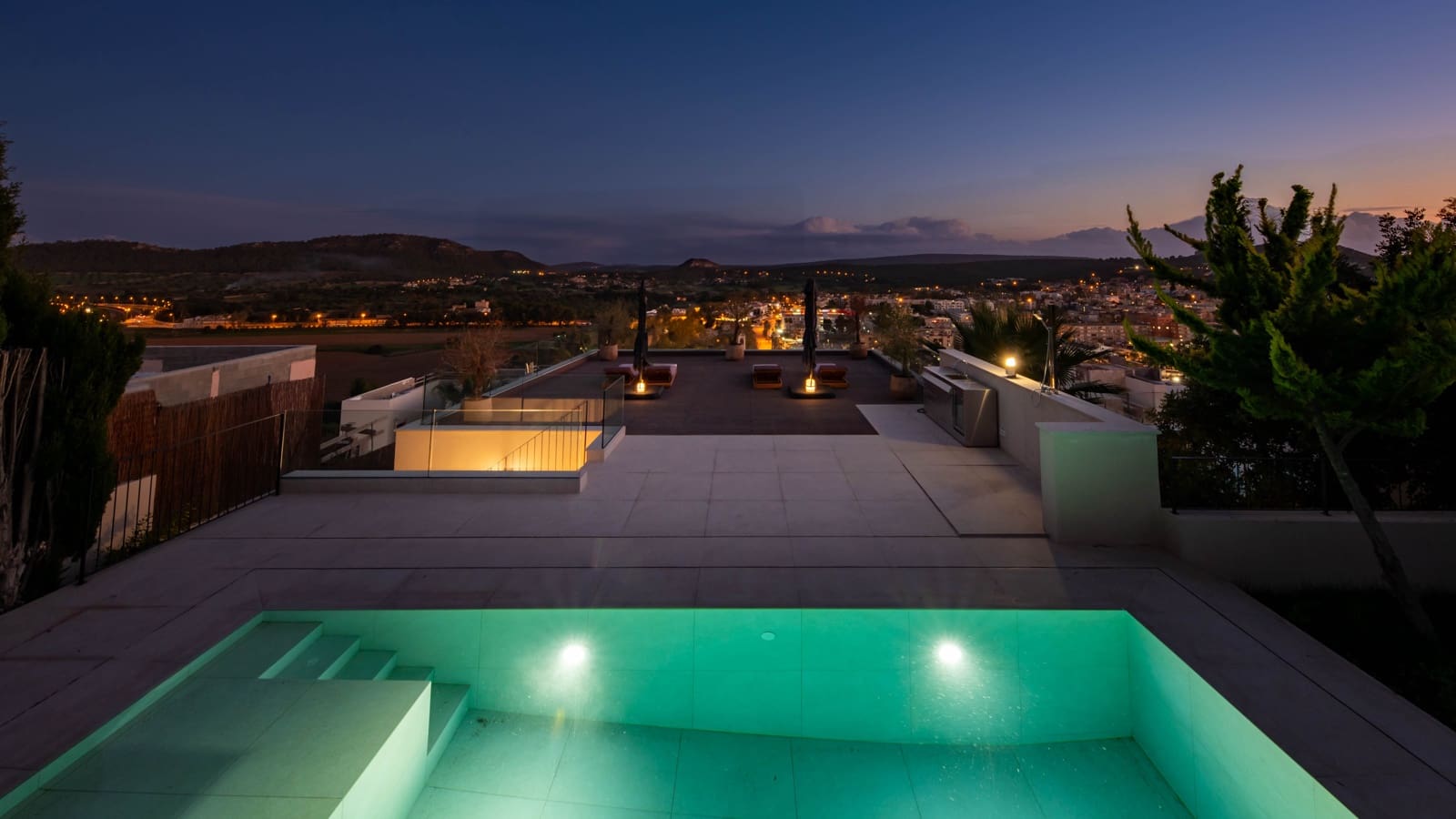 Chalet de 3 habitaciones en Santa Ponsa en venta con piscina garaje - 2.984.000 € (Ref: 8685606)