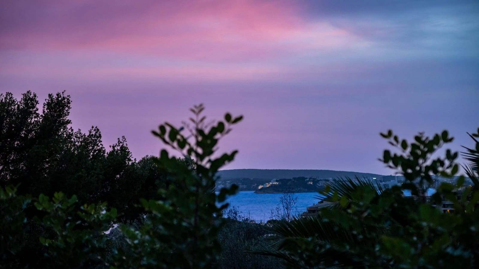 7 soveværelse Villa til salg i Bendinat med swimmingpool garage - € 5.900.000 (Ref: 8685607)