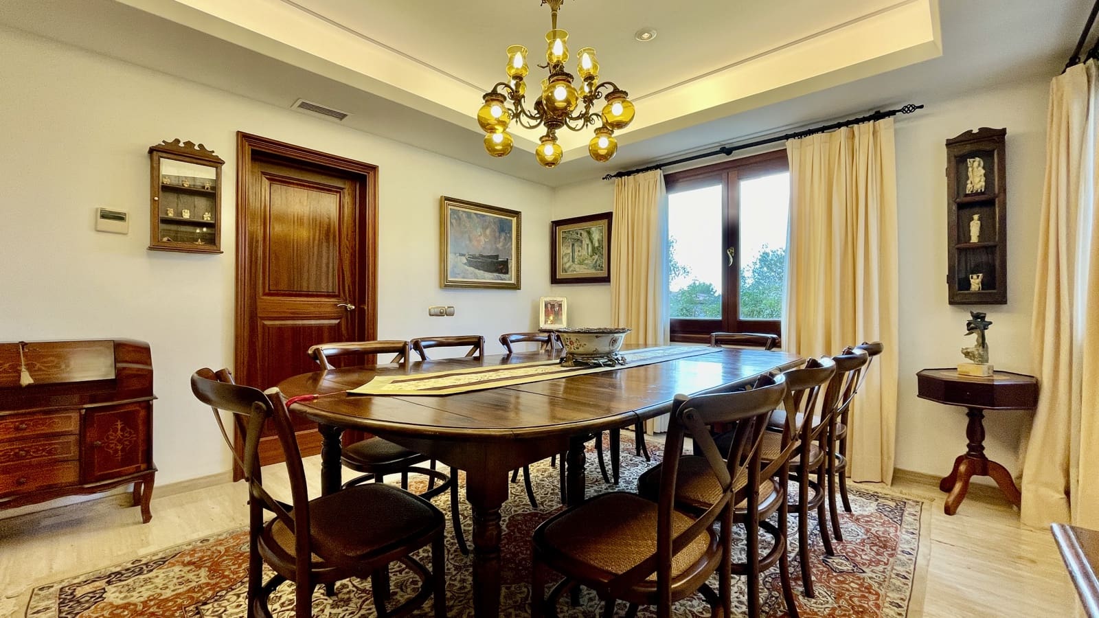 7 soveværelse Villa til salg i Bendinat med swimmingpool garage - € 5.900.000 (Ref: 8685607)