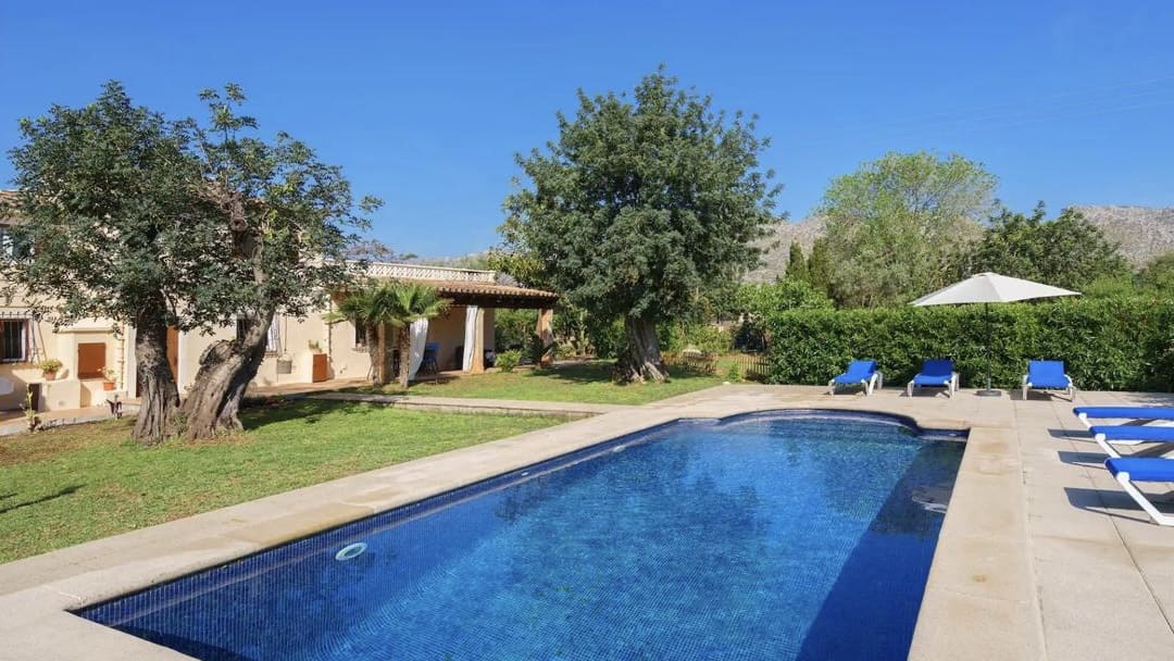 3 soverom Finca/Herregård til leie i Pollensa / Pollenca med svømmebasseng garasje - € 2 300 (Ref: 8690735)