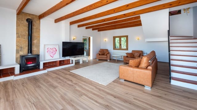 3 bedroom Villa for sale in Es Capdella, Calvià with pool garage - € 1,995,000 (Ref: 8705874)