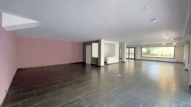 Erhverv til salg i Puerto de Andratx, Andratx - € 475.000 (Ref: 8720125)