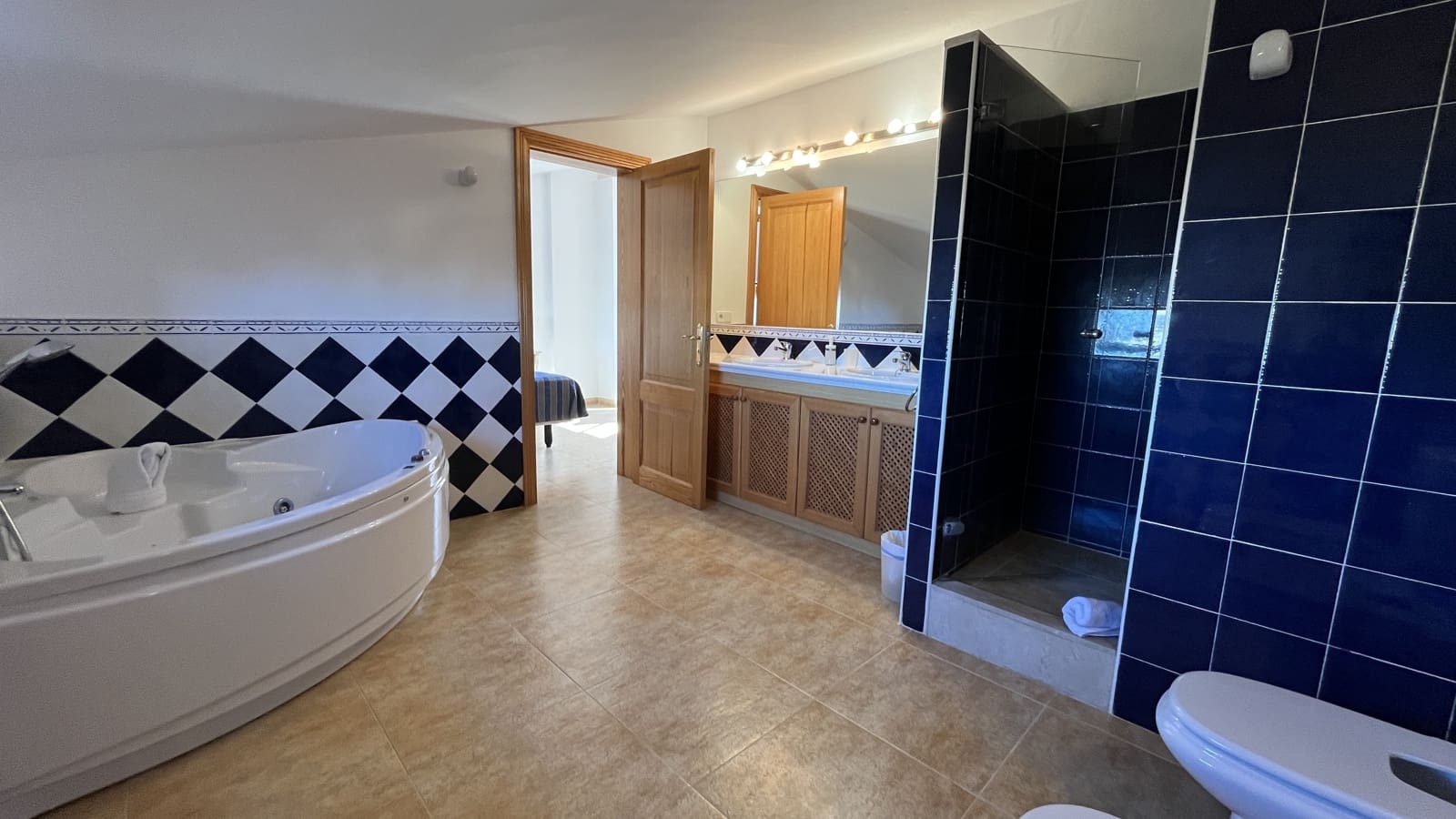 3 bedroom Apartment for rent in Sa Rapita / La Rapita with garage - € 2,250 (Ref: 8734853)