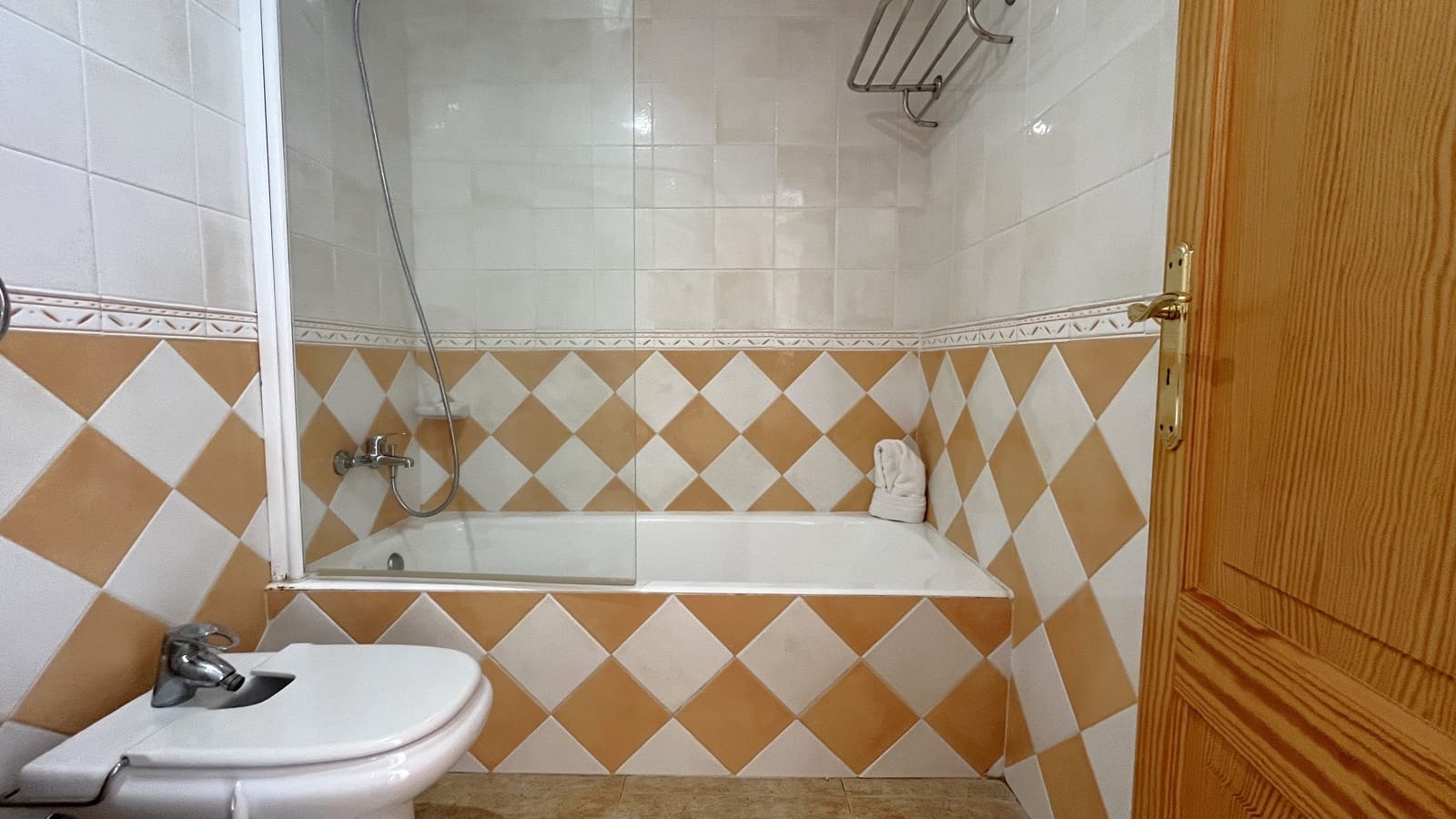 2 soverom Leilighet til leie i Sa Rapita / La Rapita med svømmebasseng garasje - € 2 000 (Ref: 8734854)