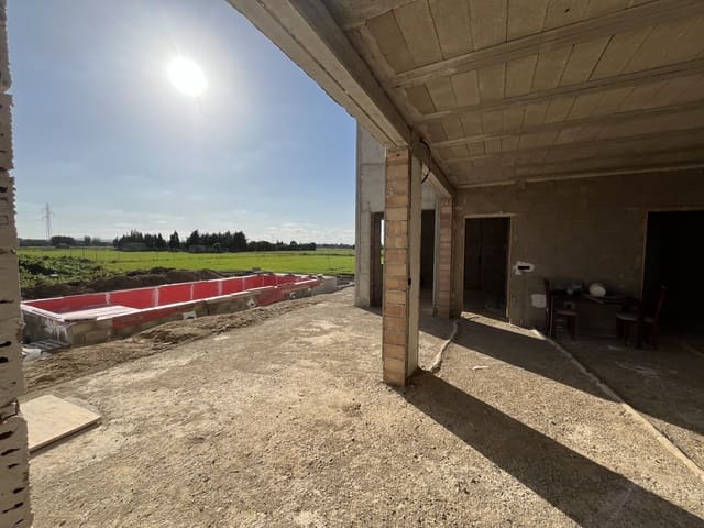 4 soveværelse Finca/Landehus til salg i Sa Pobla med swimmingpool garage - € 550.000 (Ref: 8736937)