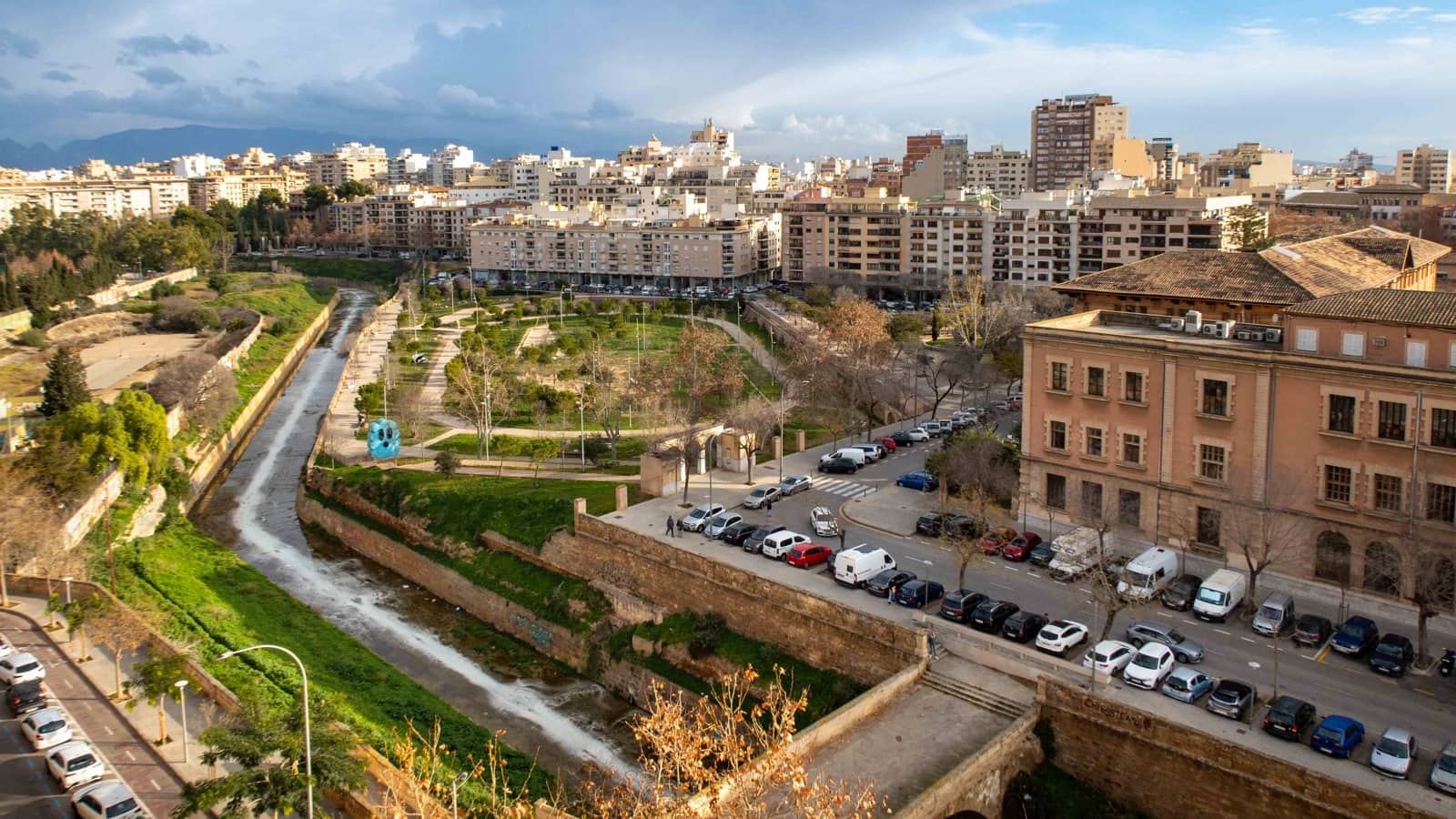 5 bedroom Apartment for sale in Palma de Mallorca with garage - € 1,700,000 (Ref: 8745902)