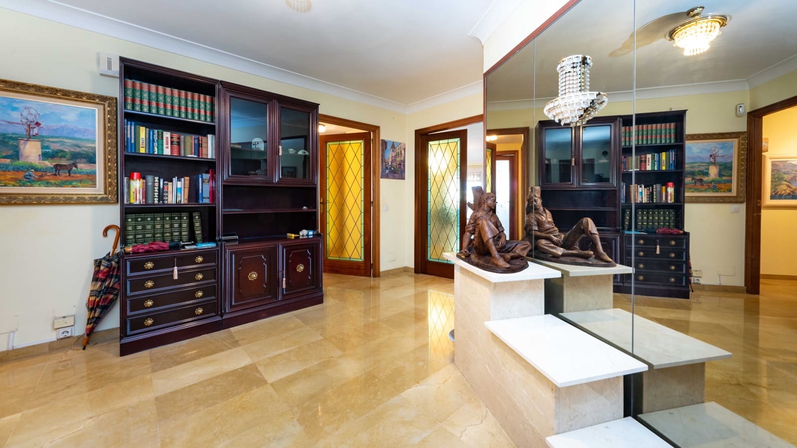 5 bedroom Apartment for sale in Palma de Mallorca with garage - € 1,700,000 (Ref: 8745902)