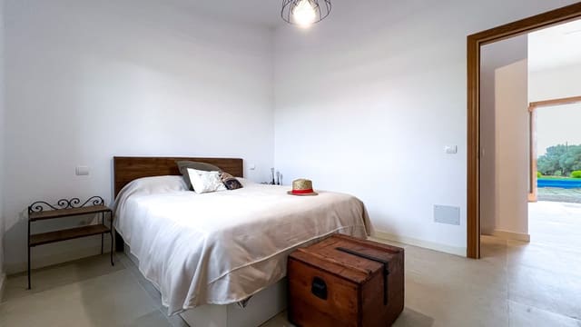 Finca/Maison de Campagne de 4 chambres à louer à Campos avec piscine garage - 2 500 € (Ref: 8754814)