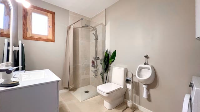 Finca/Maison de Campagne de 4 chambres à louer à Campos avec piscine garage - 2 500 € (Ref: 8754814)