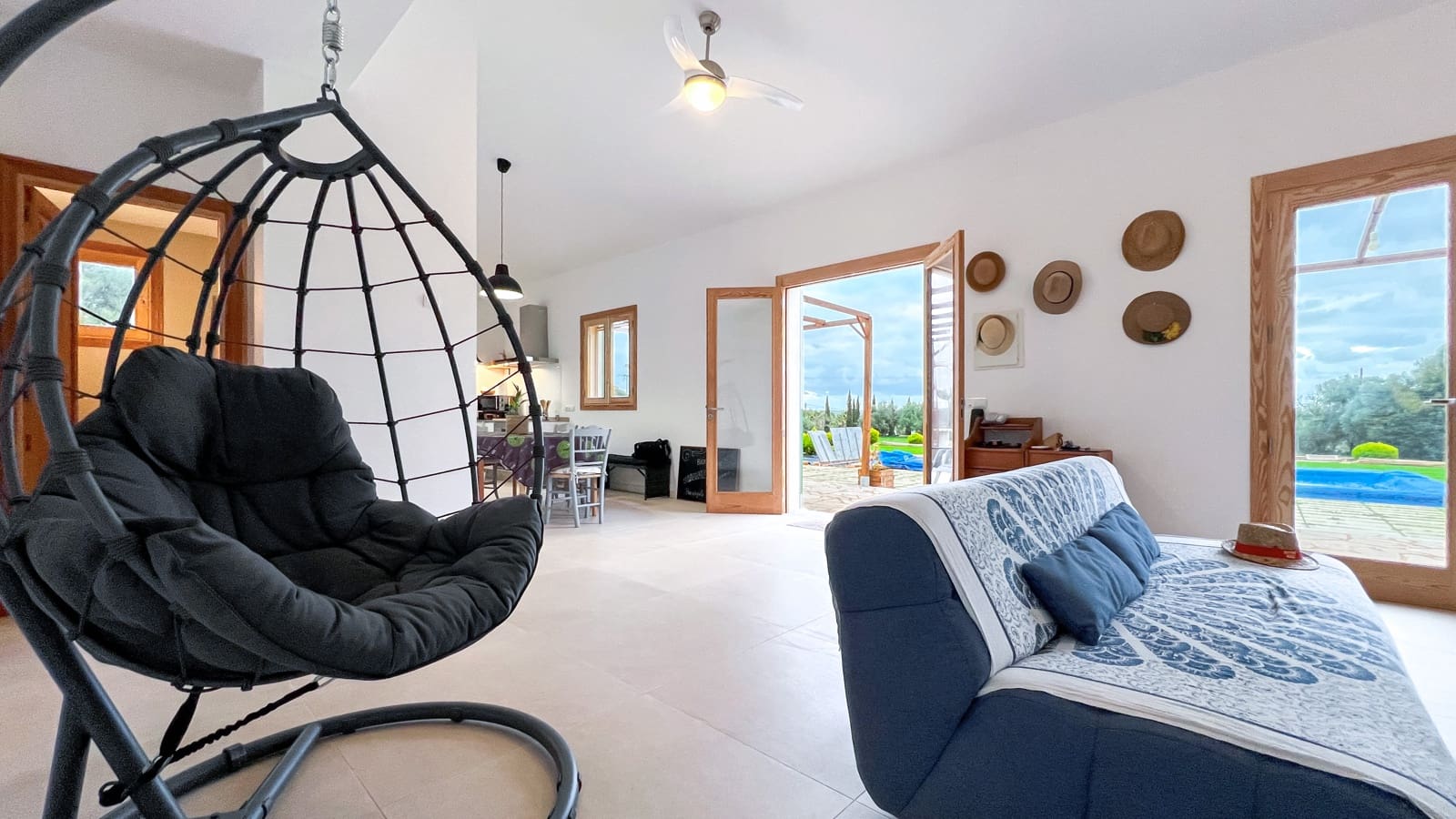 4 bedroom Finca/Country House for rent in Campos with pool garage - € 2,500 (Ref: 8754814)