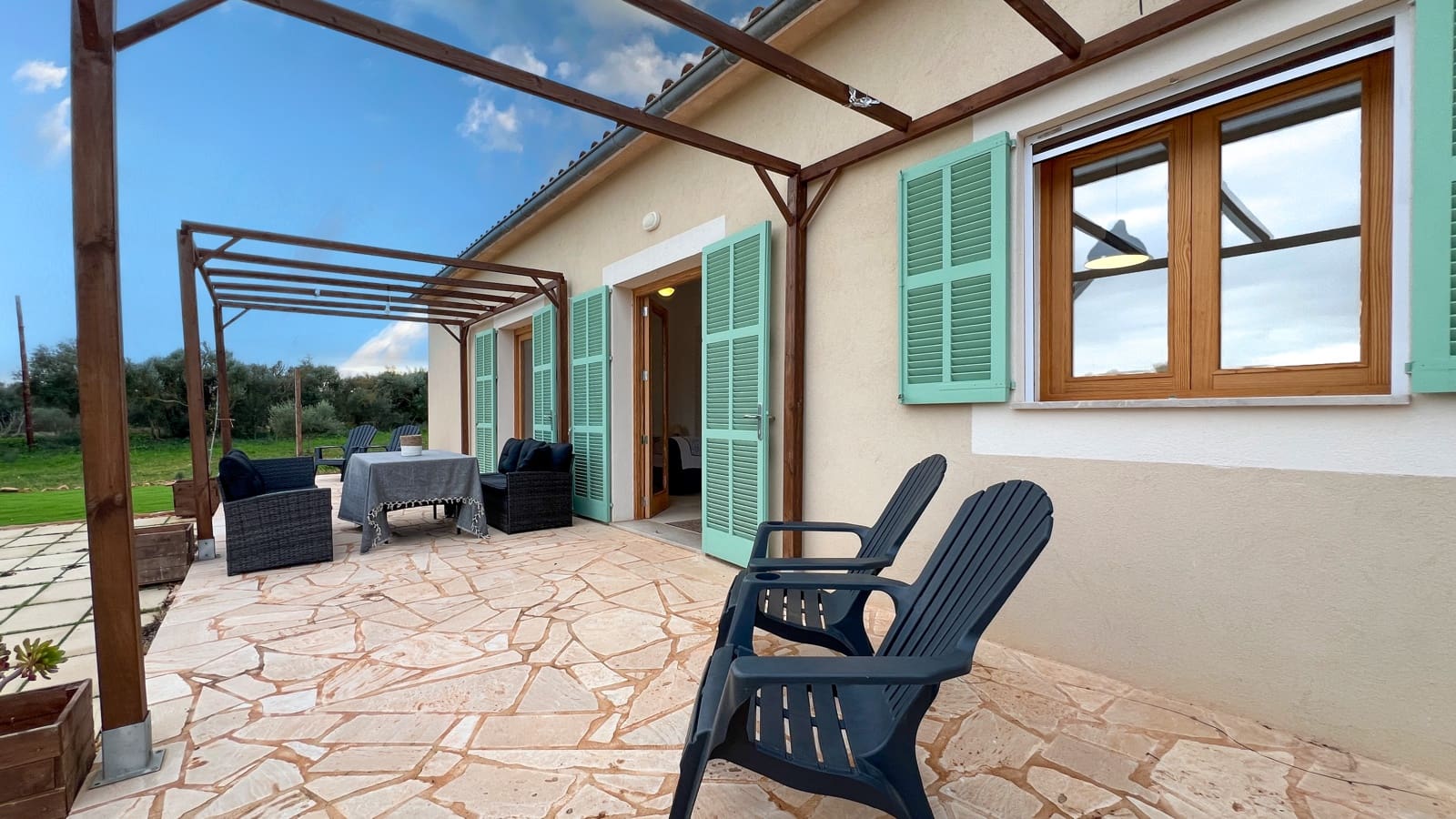 4 bedroom Finca/Country House for rent in Campos with pool garage - € 2,500 (Ref: 8754814)