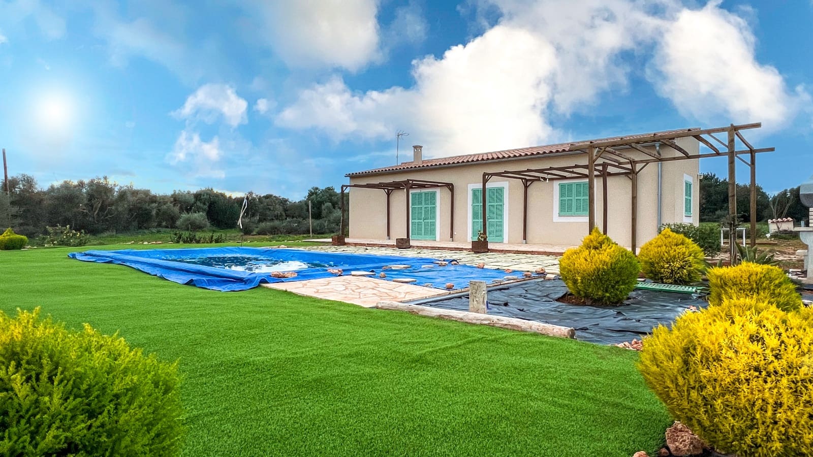 4 bedroom Finca/Country House for rent in Campos with pool garage - € 2,500 (Ref: 8754814)