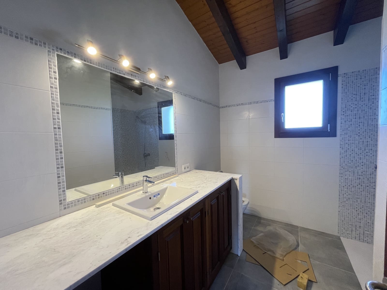 2 soverom Villa til leie i Alcudia med garasje - € 2 500 (Ref: 8766297)