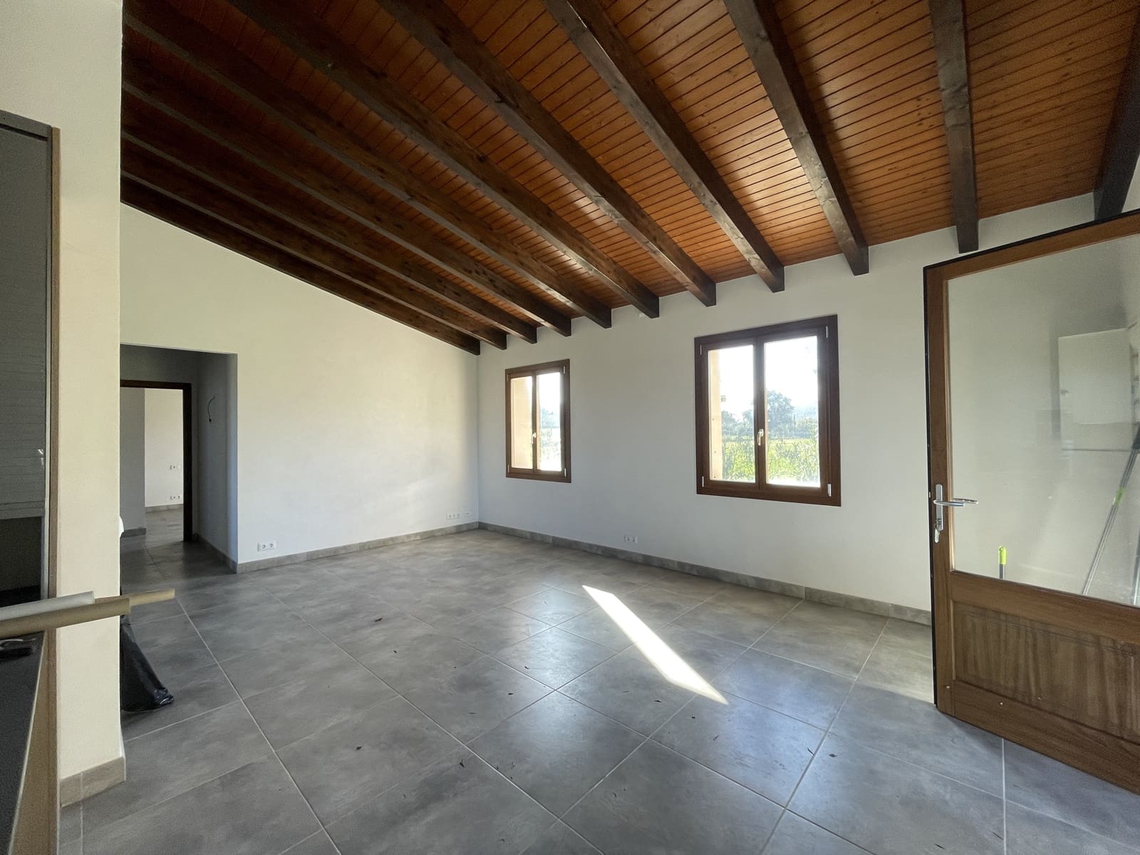 2 soverom Villa til leie i Alcudia med garasje - € 2 500 (Ref: 8766297)