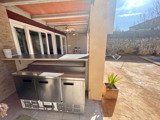 2 soverom Hus til leie i Santa María del Camí med svømmebasseng garasje - € 2 500 (Ref: 8766300)