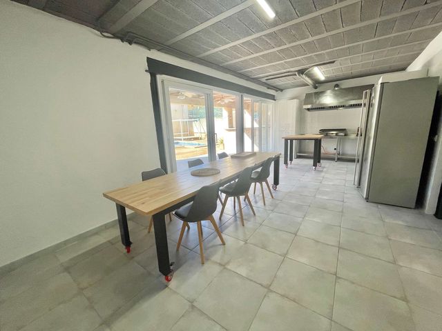 2 soverom Hus til leie i Santa María del Camí med svømmebasseng garasje - € 2 500 (Ref: 8766300)