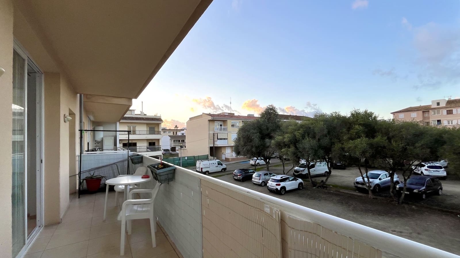 Apartamento de 3 habitaciones en Alcúdia en venta con garaje - 350.000 € (Ref: 8777609)