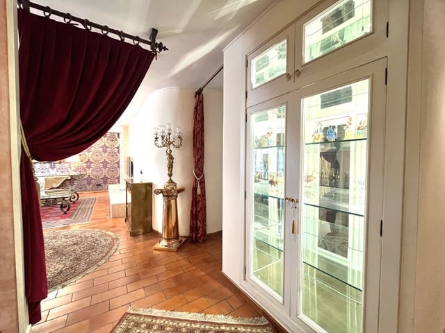 3 bedroom Apartment for rent in Son Dureta, Palma de Mallorca - € 2,800 (Ref: 8788875)