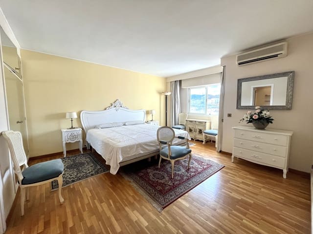 3 bedroom Apartment for rent in Son Dureta, Palma de Mallorca - € 2,800 (Ref: 8788875)