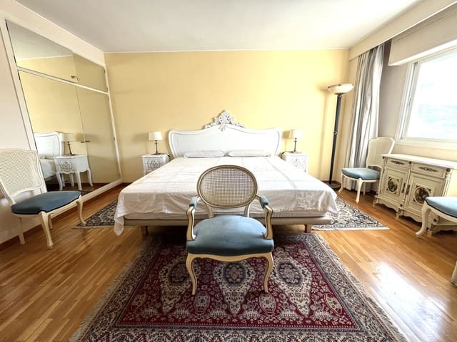 3 bedroom Apartment for rent in Son Dureta, Palma de Mallorca - € 2,800 (Ref: 8788875)