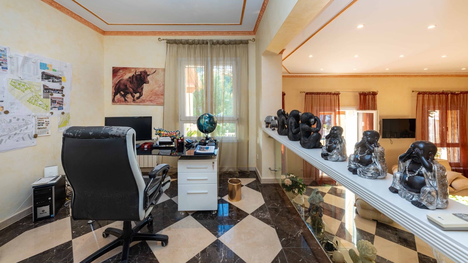 4 slaapkamer Villa te koop in Costa de la Calma met garage - € 2.550.000 (Ref: 8800406)