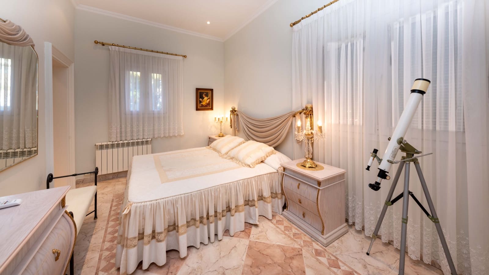 4 slaapkamer Villa te koop in Costa de la Calma met garage - € 2.550.000 (Ref: 8800406)