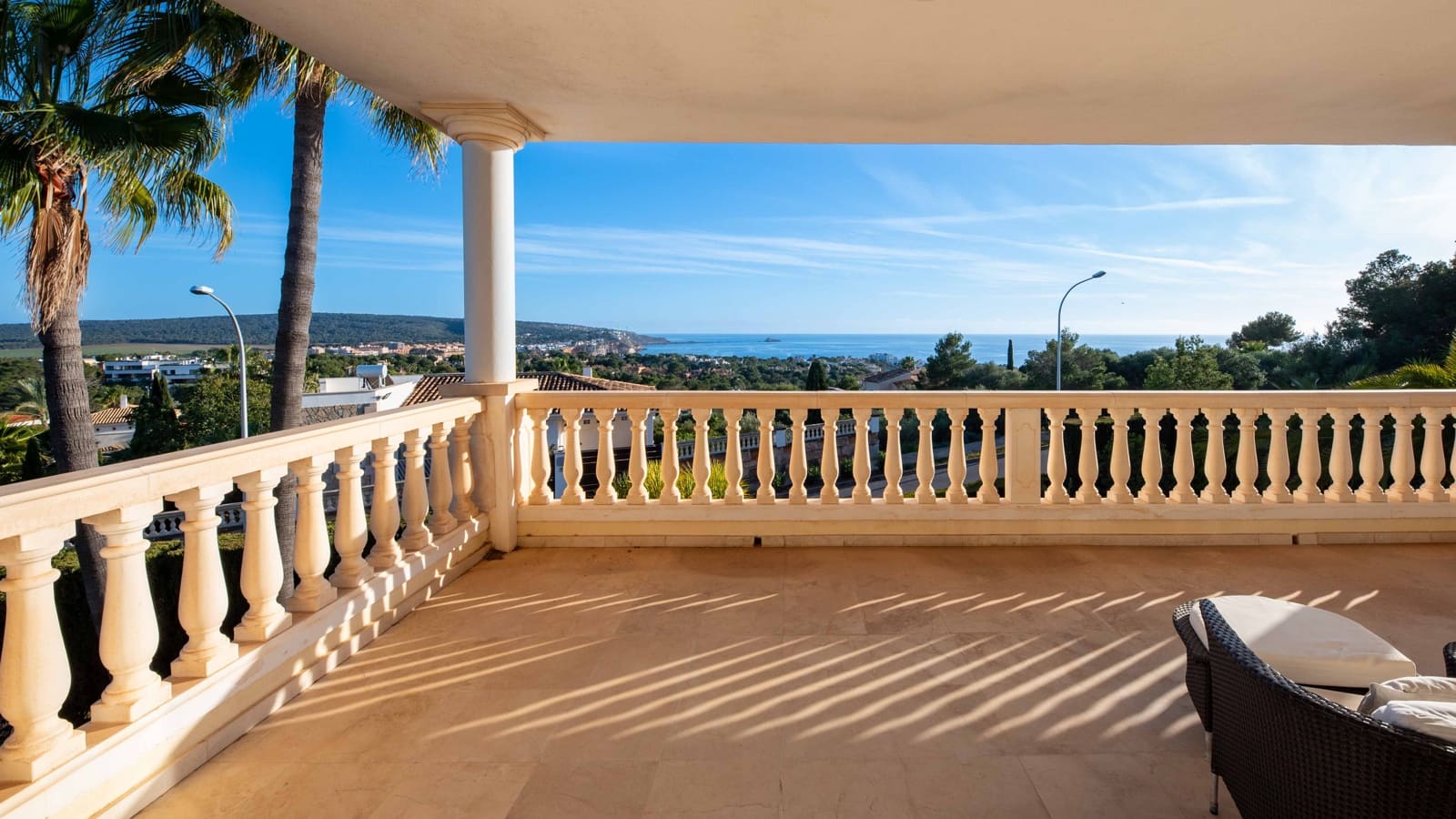 5 bedroom Villa for sale in Santa Ponsa with pool garage - € 4,250,000 (Ref: 8815191)