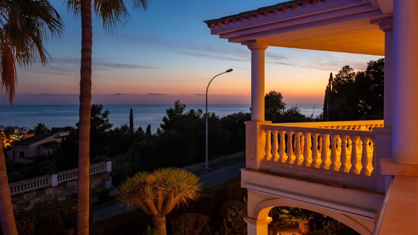 5 bedroom Villa for sale in Santa Ponsa with pool garage - € 4,250,000 (Ref: 8815191)