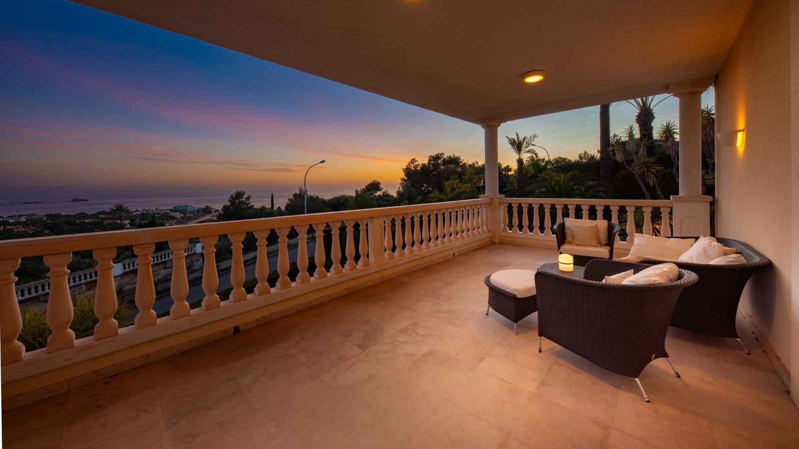 5 bedroom Villa for sale in Santa Ponsa with pool garage - € 4,250,000 (Ref: 8815191)