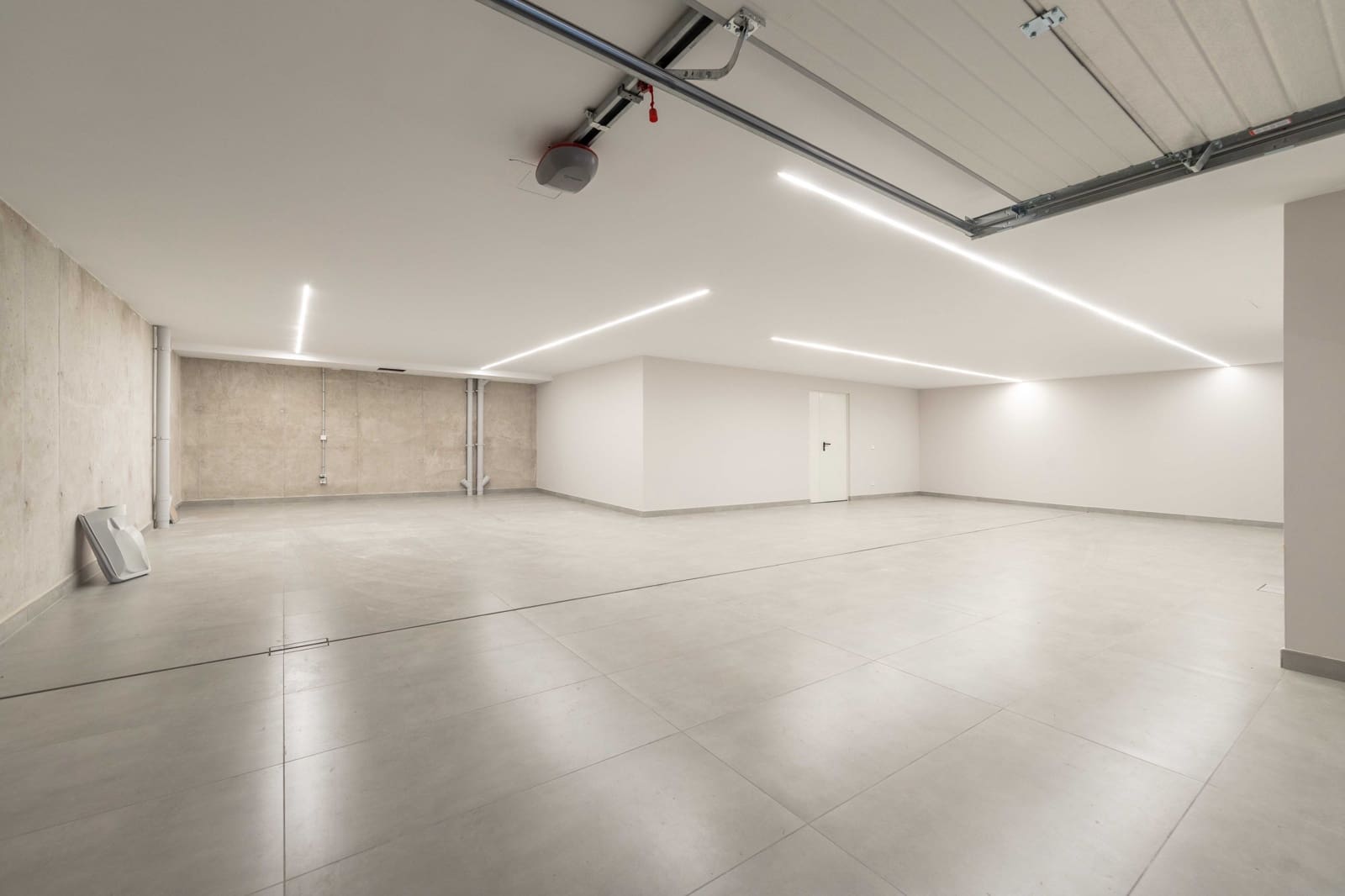 5 bedroom Villa for sale in Son Vida with pool garage - € 5,500,000 (Ref: 8821069)