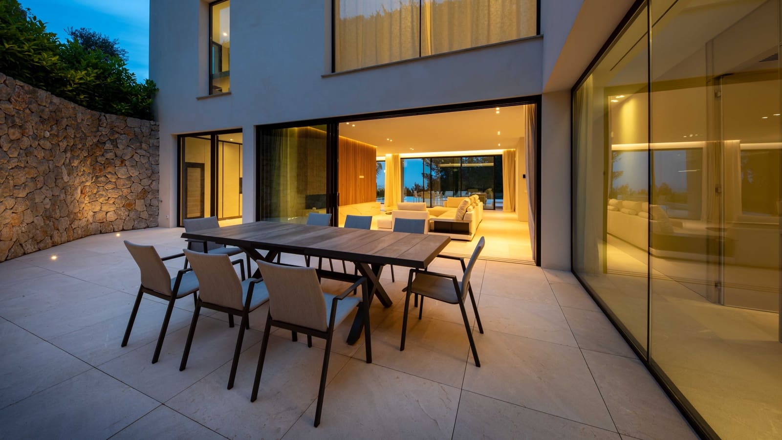 5 bedroom Villa for sale in Son Vida with pool garage - € 5,500,000 (Ref: 8821069)