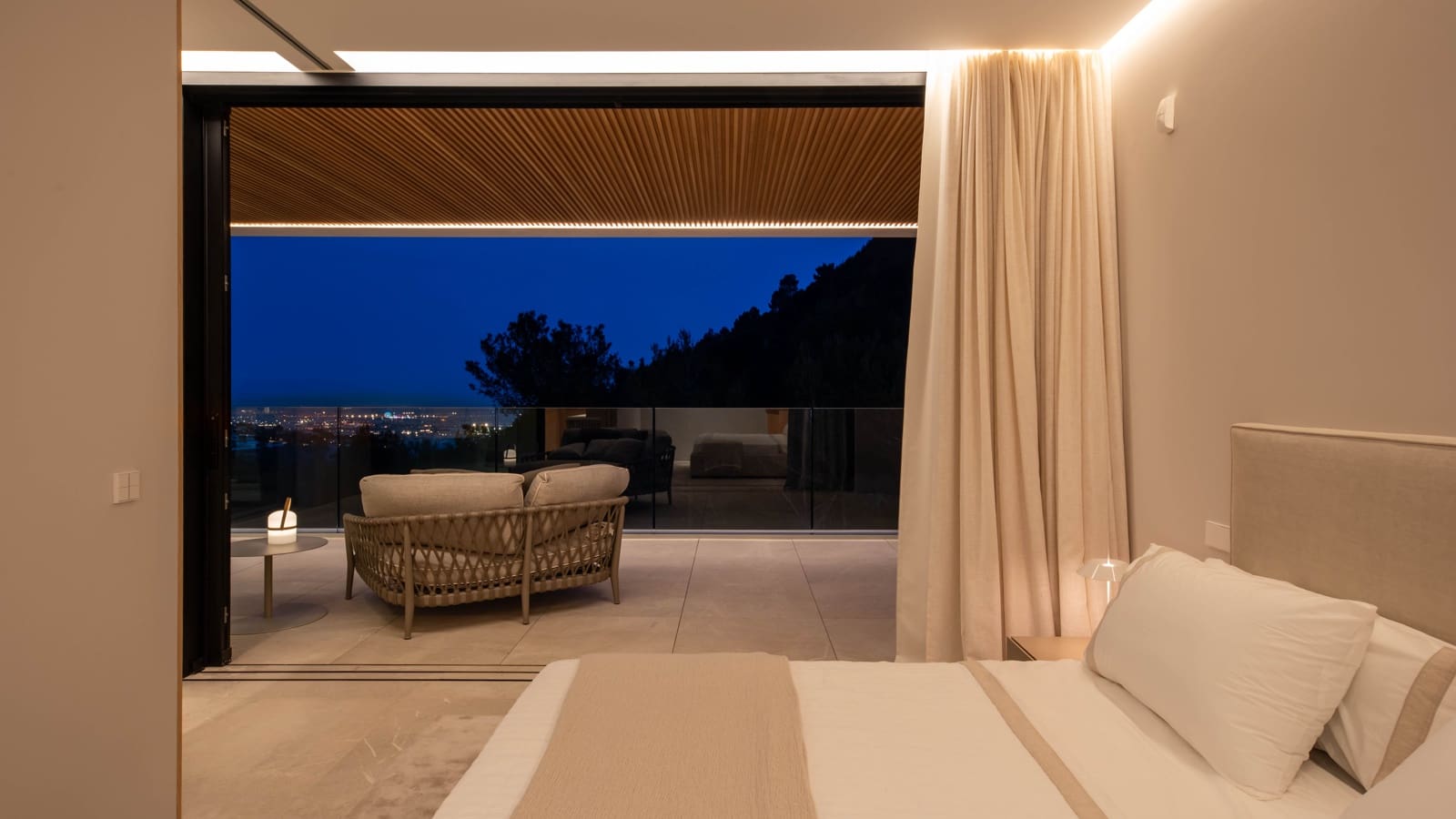 5 bedroom Villa for sale in Son Vida with pool garage - € 5,500,000 (Ref: 8821069)