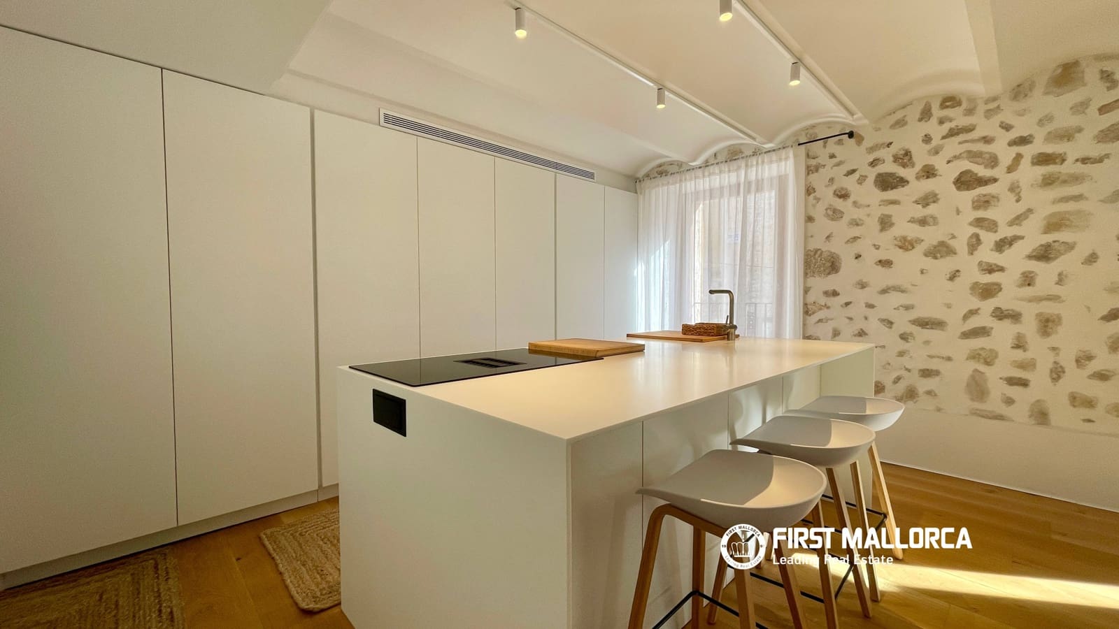 3 soverom Hus til leie i Lloret de Vista Alegre med garasje - € 2 500 (Ref: 8840573)