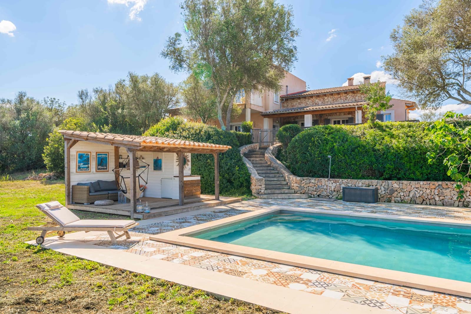 5 soveværelse Finca/Landehus til salg i Algaida med swimmingpool garage - € 1.875.000 (Ref: 8842503)