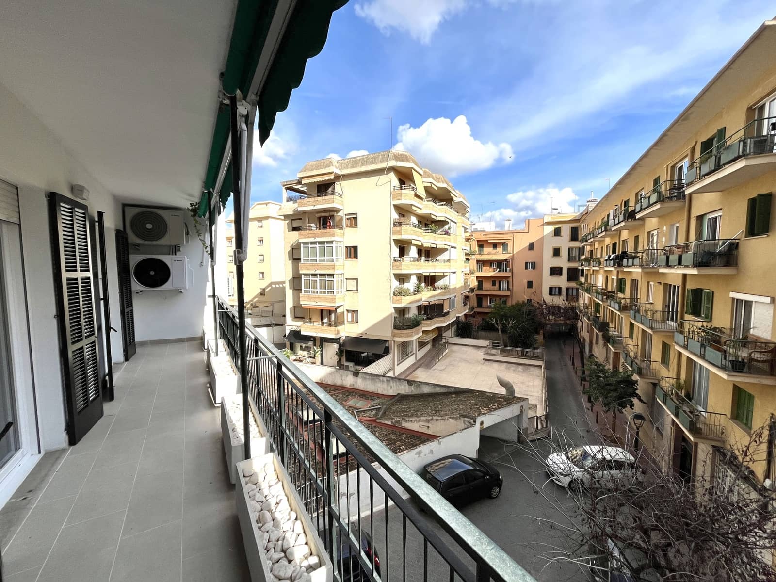 4 sovrum Lägenhet att hyra i Palma de Mallorca med garage - 4 000 € (Ref: 8851061)